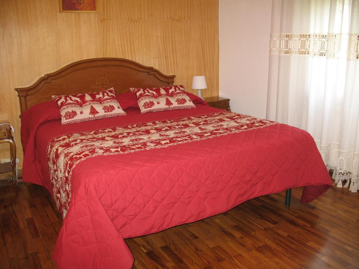 B&B Gli Scoiattoli 로카디메조 외부 사진